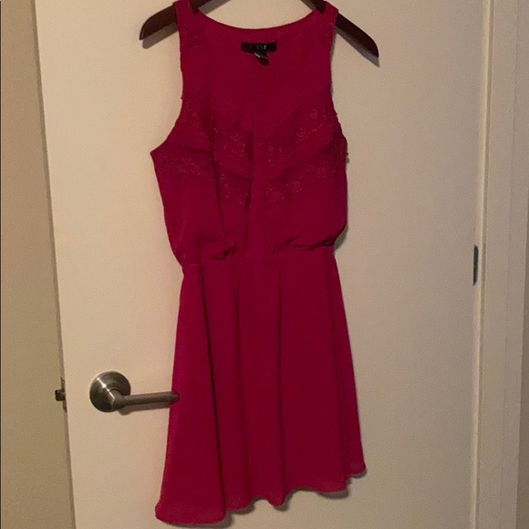 Chiffon fit and flare dress - Picture 1 of 2